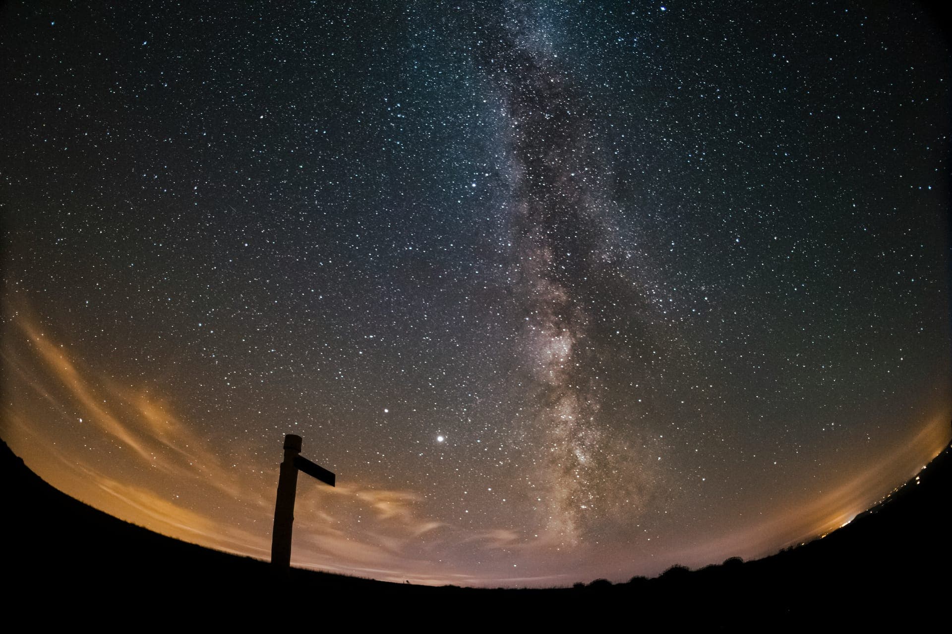 Ver la Vía Láctea en el Mediterráneo: los 6 mejores cielos oscuros para las Perseidas